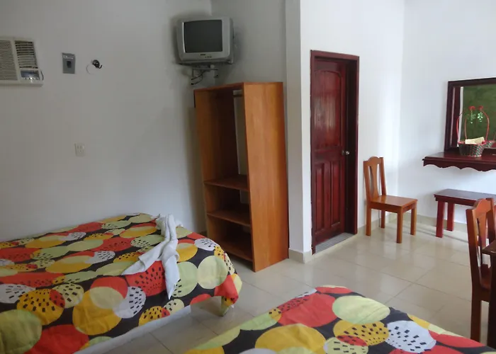 Oyo Palma Real Hotel 4*
