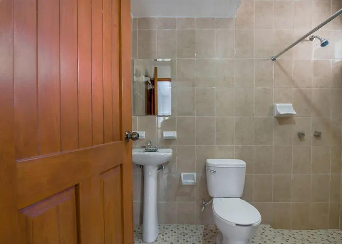 Oyo Palma Real Hotel